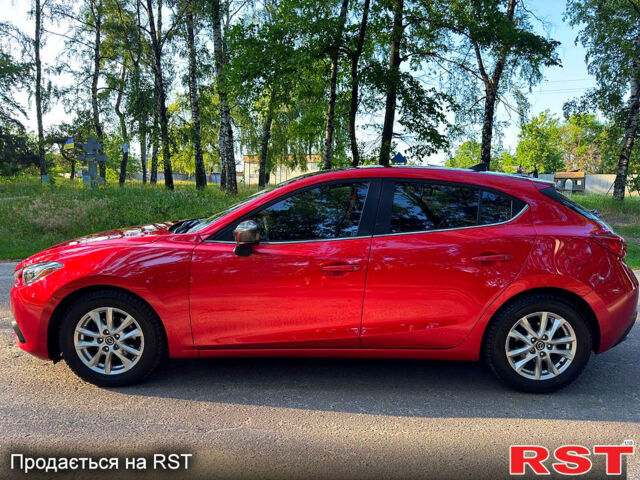 Красный Мазда 3, объемом двигателя 2 л и пробегом 143 тыс. км за 9350 $, фото 3 на Automoto.ua