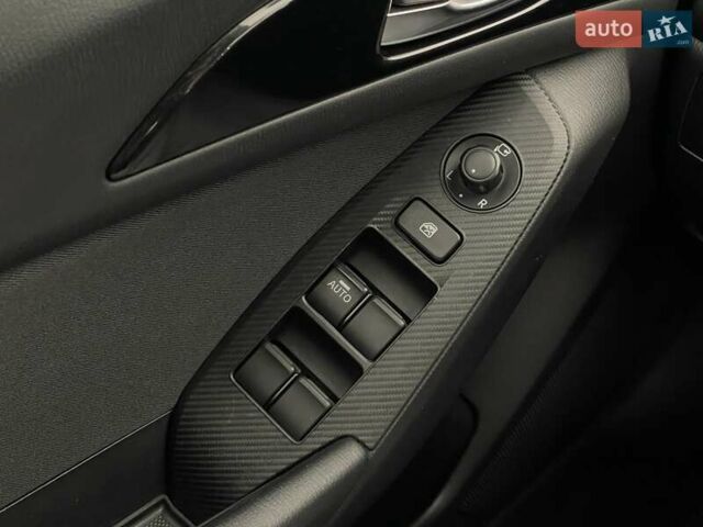 Красный Мазда 3, объемом двигателя 1.5 л и пробегом 143 тыс. км за 11986 $, фото 16 на Automoto.ua