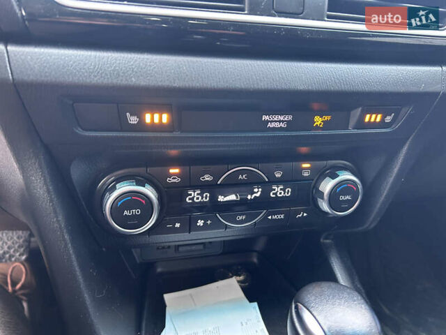 Червоний Мазда 3, об'ємом двигуна 2 л та пробігом 170 тис. км за 13000 $, фото 10 на Automoto.ua