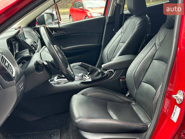 Красный Мазда 3, объемом двигателя 2.19 л и пробегом 142 тыс. км за 14000 $, фото 8 на Automoto.ua