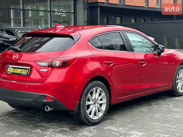 Красный Мазда 3, объемом двигателя 2.19 л и пробегом 142 тыс. км за 14000 $, фото 5 на Automoto.ua