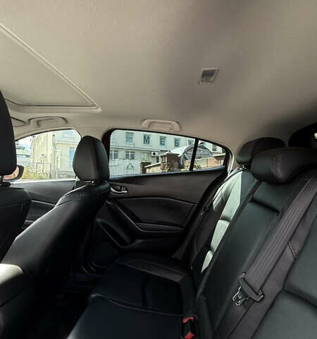 Красный Мазда 3, объемом двигателя 2 л и пробегом 65 тыс. км за 14800 $, фото 25 на Automoto.ua