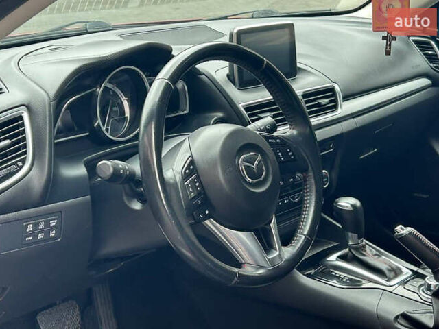 Красный Мазда 3, объемом двигателя 2.19 л и пробегом 142 тыс. км за 14000 $, фото 7 на Automoto.ua