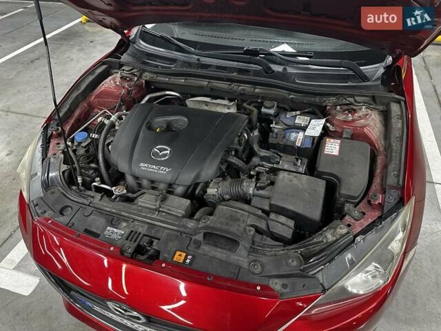 Красный Мазда 3, объемом двигателя 2 л и пробегом 150 тыс. км за 12000 $, фото 10 на Automoto.ua