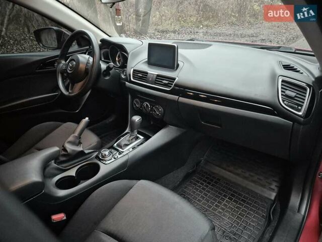 Красный Мазда 3, объемом двигателя 2 л и пробегом 150 тыс. км за 12000 $, фото 13 на Automoto.ua