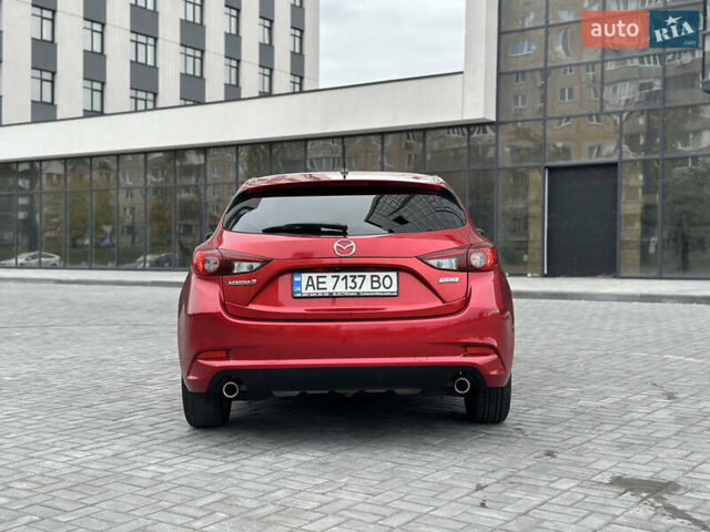 Красный Мазда 3, объемом двигателя 2 л и пробегом 56 тыс. км за 12500 $, фото 7 на Automoto.ua