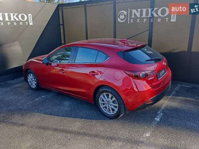 Красный Мазда 3, объемом двигателя 2 л и пробегом 110 тыс. км за 12200 $, фото 10 на Automoto.ua