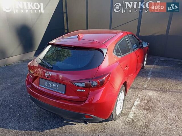 Красный Мазда 3, объемом двигателя 2 л и пробегом 110 тыс. км за 12200 $, фото 14 на Automoto.ua