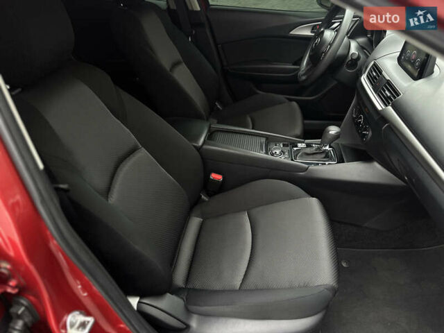 Красный Мазда 3, объемом двигателя 2 л и пробегом 56 тыс. км за 12500 $, фото 30 на Automoto.ua