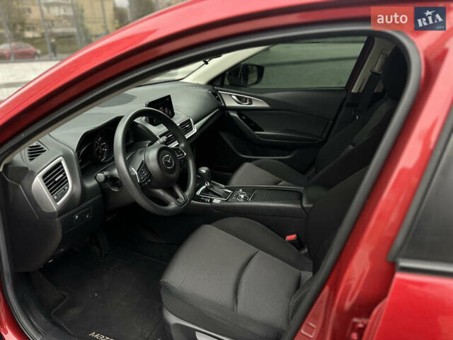 Красный Мазда 3, объемом двигателя 2 л и пробегом 56 тыс. км за 12500 $, фото 16 на Automoto.ua