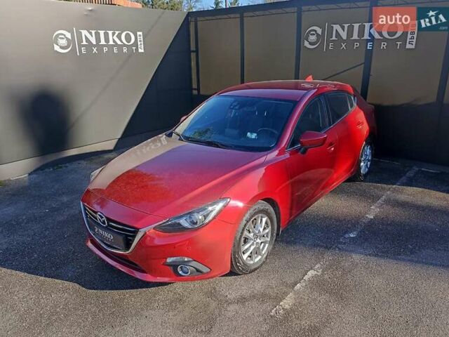 Красный Мазда 3, объемом двигателя 2 л и пробегом 110 тыс. км за 12200 $, фото 2 на Automoto.ua