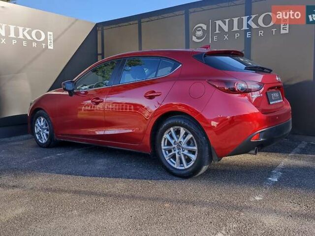 Красный Мазда 3, объемом двигателя 2 л и пробегом 110 тыс. км за 12200 $, фото 9 на Automoto.ua