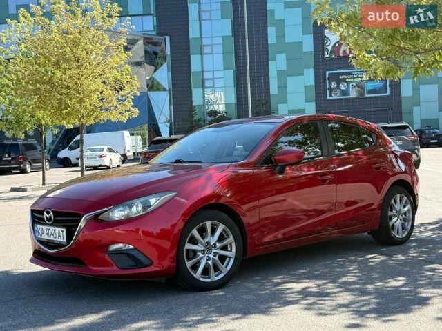 Красный Мазда 3, объемом двигателя 2 л и пробегом 142 тыс. км за 9300 $, фото 3 на Automoto.ua