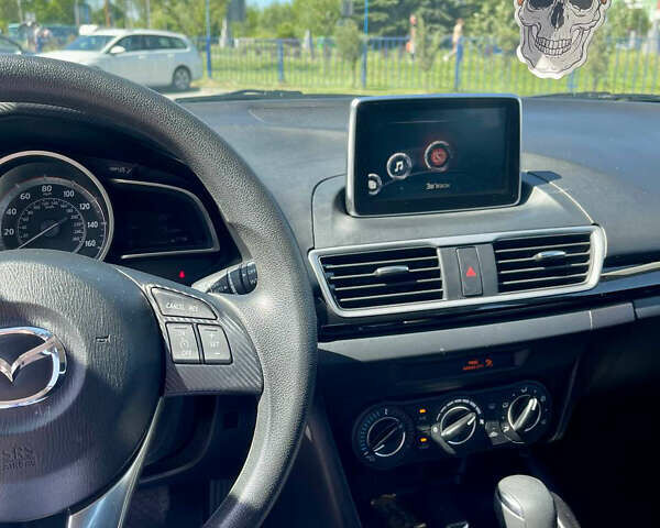 Красный Мазда 3, объемом двигателя 2 л и пробегом 120 тыс. км за 11400 $, фото 12 на Automoto.ua