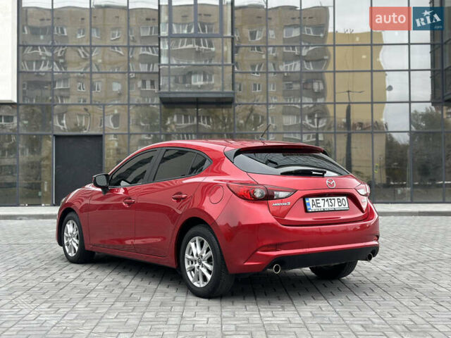 Красный Мазда 3, объемом двигателя 2 л и пробегом 56 тыс. км за 12500 $, фото 10 на Automoto.ua