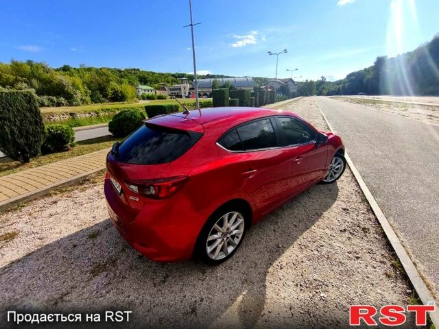 Красный Мазда 3, объемом двигателя 2 л и пробегом 56 тыс. км за 14500 $, фото 1 на Automoto.ua
