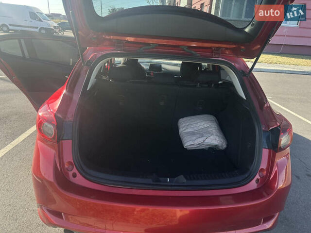 Червоний Мазда 3, об'ємом двигуна 2 л та пробігом 180 тис. км за 11750 $, фото 12 на Automoto.ua