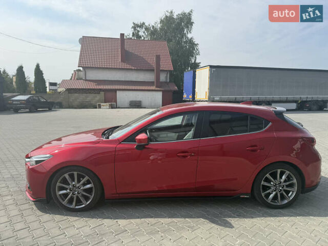 Красный Мазда 3, объемом двигателя 0 л и пробегом 198 тыс. км за 14000 $, фото 1 на Automoto.ua