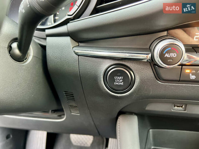 Красный Мазда 3, объемом двигателя 2.49 л и пробегом 73 тыс. км за 17500 $, фото 28 на Automoto.ua