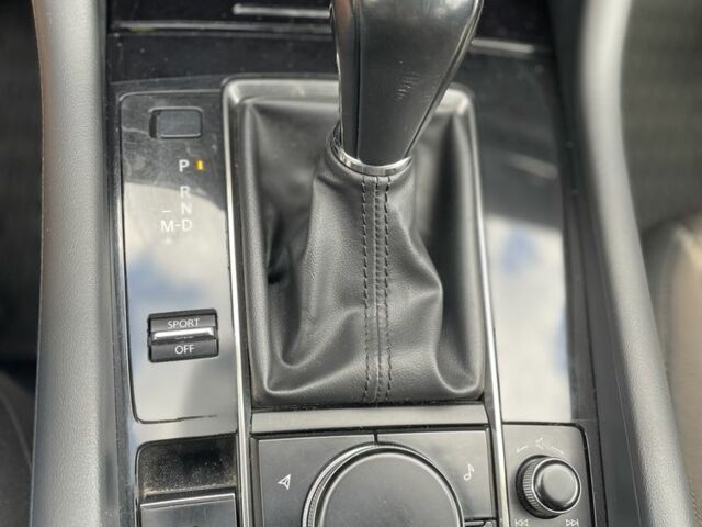 Красный Мазда 3, объемом двигателя 1.5 л и пробегом 86 тыс. км за 17900 $, фото 11 на Automoto.ua