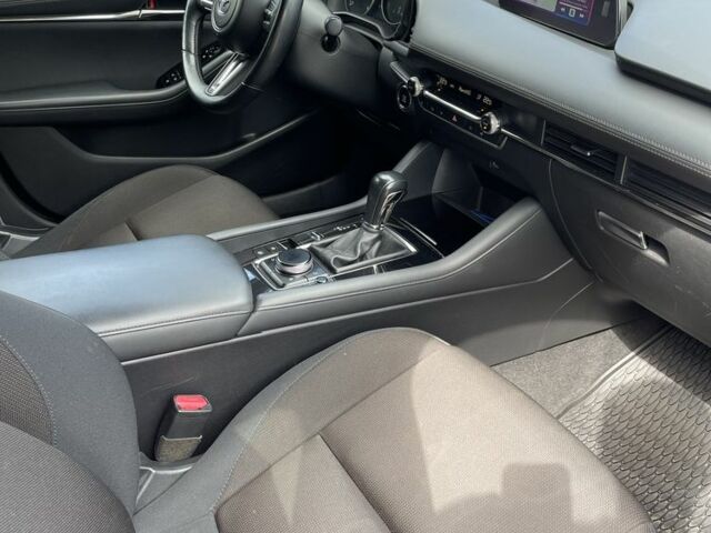 Красный Мазда 3, объемом двигателя 1.5 л и пробегом 86 тыс. км за 17900 $, фото 13 на Automoto.ua