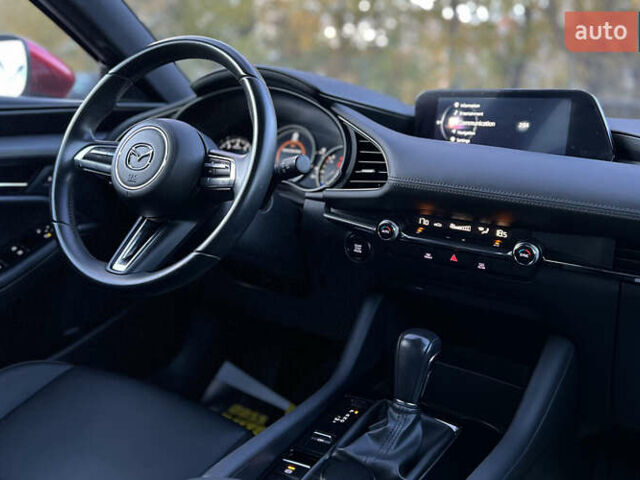 Красный Мазда 3, объемом двигателя 2.5 л и пробегом 54 тыс. км за 16850 $, фото 7 на Automoto.ua