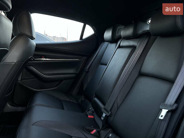 Красный Мазда 3, объемом двигателя 2.5 л и пробегом 54 тыс. км за 16850 $, фото 18 на Automoto.ua