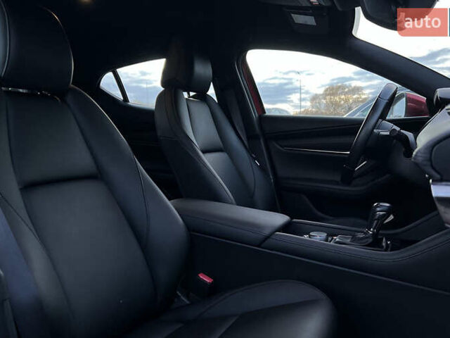 Красный Мазда 3, объемом двигателя 2.5 л и пробегом 54 тыс. км за 16850 $, фото 16 на Automoto.ua