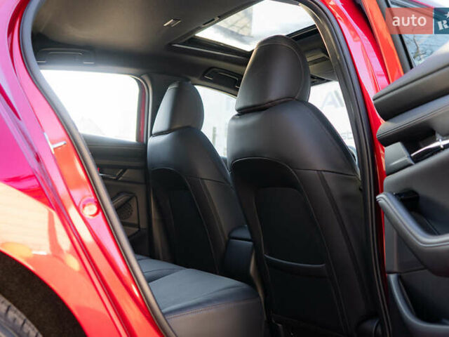 Червоний Мазда 3, об'ємом двигуна 2.5 л та пробігом 8 тис. км за 19999 $, фото 23 на Automoto.ua