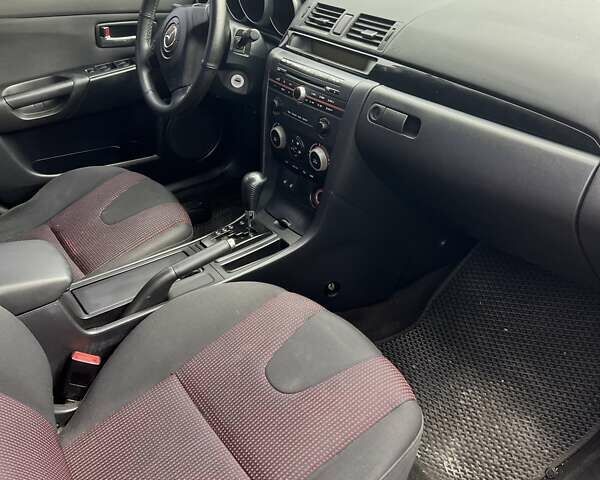 Мазда 3 2004 в Киеве на Automoto.ua Красный Мазда 3, объемом двигателя 1.6 л и пробегом 270 тыс. км за 2750 $, фото 9 на Automoto.ua