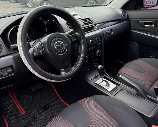 Красный Мазда 3, объемом двигателя 1.6 л и пробегом 203 тыс. км за 5300 $, фото 7 на Automoto.ua