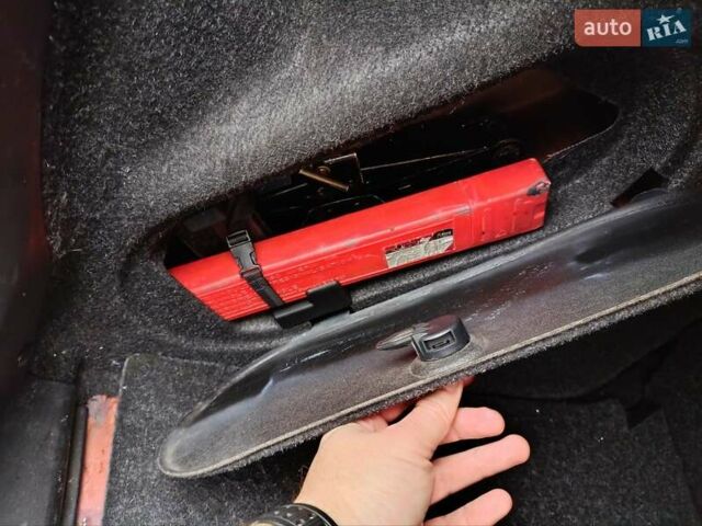 Красный Мазда 3, объемом двигателя 1.6 л и пробегом 280 тыс. км за 4299 $, фото 13 на Automoto.ua