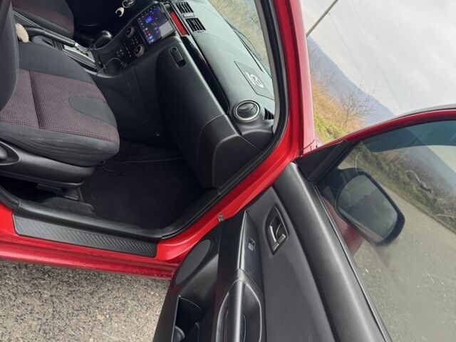 Червоний Мазда 3, об'ємом двигуна 1.6 л та пробігом 280 тис. км за 4500 $, фото 11 на Automoto.ua