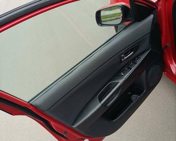 Красный Мазда 3, объемом двигателя 1.6 л и пробегом 280 тыс. км за 4299 $, фото 9 на Automoto.ua