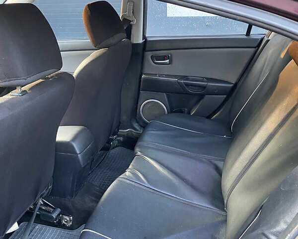 Красный Мазда 3, объемом двигателя 2 л и пробегом 283 тыс. км за 3800 $, фото 29 на Automoto.ua