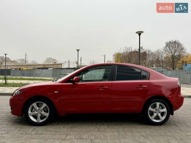 Красный Мазда 3, объемом двигателя 1.6 л и пробегом 207 тыс. км за 4400 $, фото 5 на Automoto.ua