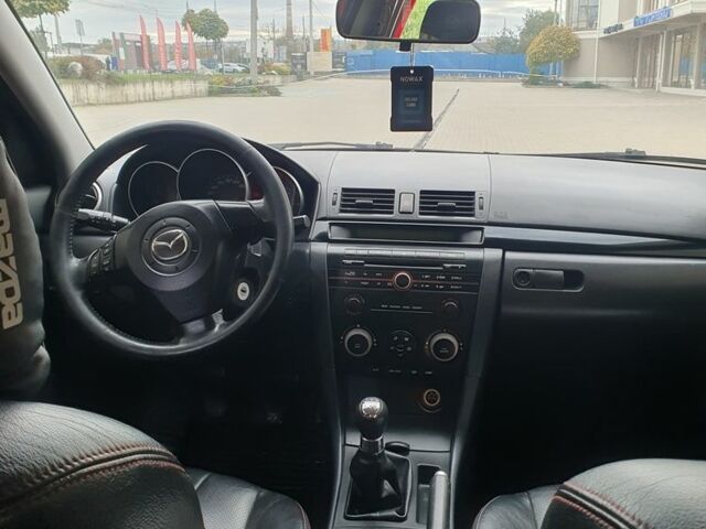 Червоний Мазда 3, об'ємом двигуна 1.6 л та пробігом 350 тис. км за 4250 $, фото 22 на Automoto.ua