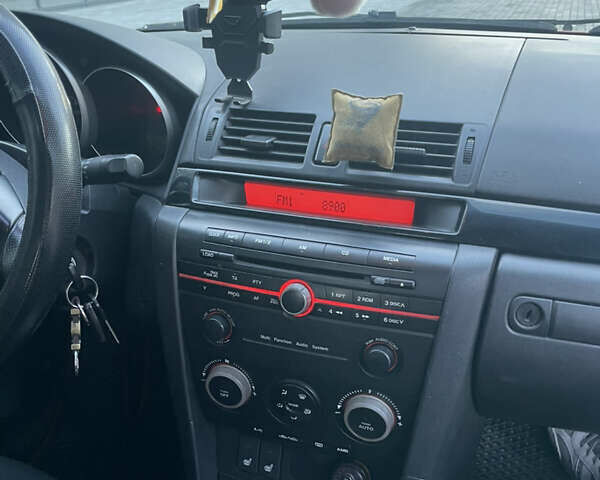 Мазда 3 2006 у Дніпро (Дніпропетровську) на Automoto.ua Червоний Мазда 3, об'ємом двигуна 1.6 л та пробігом 189 тис. км за 5500 $, фото 8 на Automoto.ua