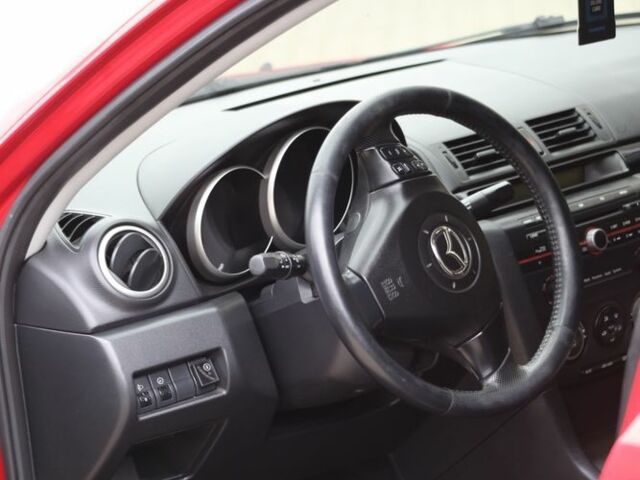 Червоний Мазда 3, об'ємом двигуна 1.6 л та пробігом 350 тис. км за 4250 $, фото 23 на Automoto.ua