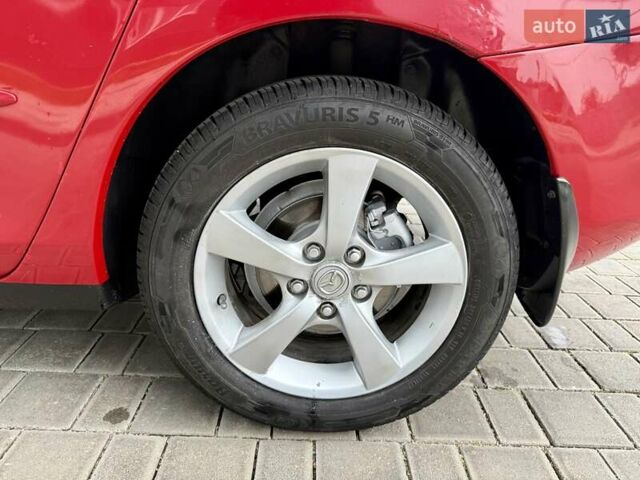 Красный Мазда 3, объемом двигателя 1.6 л и пробегом 207 тыс. км за 4400 $, фото 6 на Automoto.ua