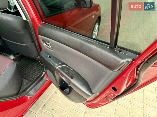 Красный Мазда 3, объемом двигателя 1.6 л и пробегом 207 тыс. км за 4400 $, фото 54 на Automoto.ua