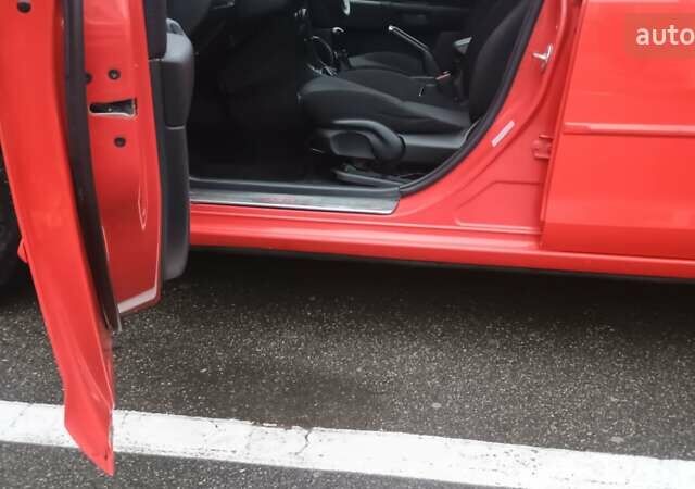 Красный Мазда 3, объемом двигателя 1.6 л и пробегом 161 тыс. км за 5450 $, фото 9 на Automoto.ua