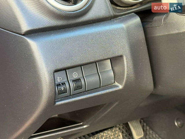 Мазда 3 2007 в Одессе на Automoto.ua Красный Мазда 3, объемом двигателя 1.6 л и пробегом 229 тыс. км за 6290 $, фото 10 на Automoto.ua