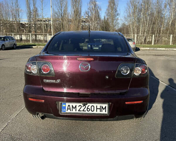 Красный Мазда 3, объемом двигателя 1.6 л и пробегом 192 тыс. км за 5500 $, фото 5 на Automoto.ua