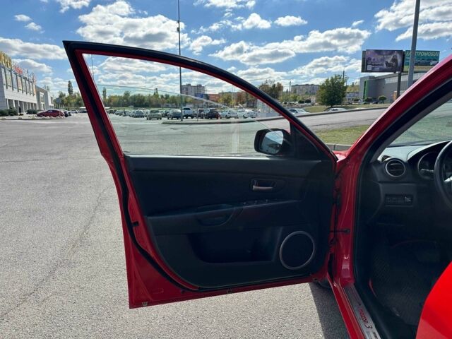 Красный Мазда 3, объемом двигателя 1.6 л и пробегом 225 тыс. км за 5800 $, фото 10 на Automoto.ua