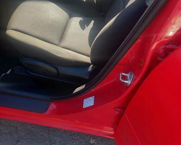 Красный Мазда 3, объемом двигателя 1.6 л и пробегом 154 тыс. км за 6700 $, фото 13 на Automoto.ua