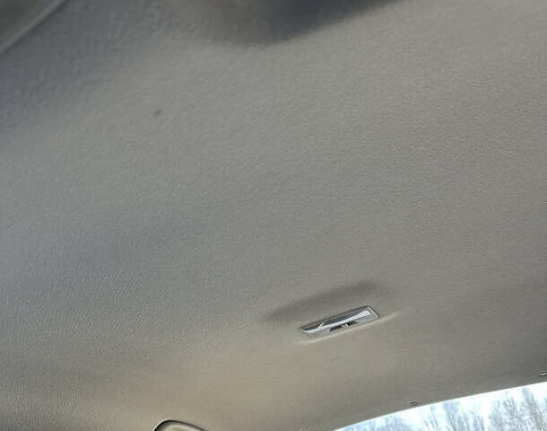 Красный Мазда 3, объемом двигателя 1.6 л и пробегом 192 тыс. км за 5500 $, фото 16 на Automoto.ua