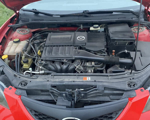 Червоний Мазда 3, об'ємом двигуна 1.6 л та пробігом 232 тис. км за 5450 $, фото 8 на Automoto.ua