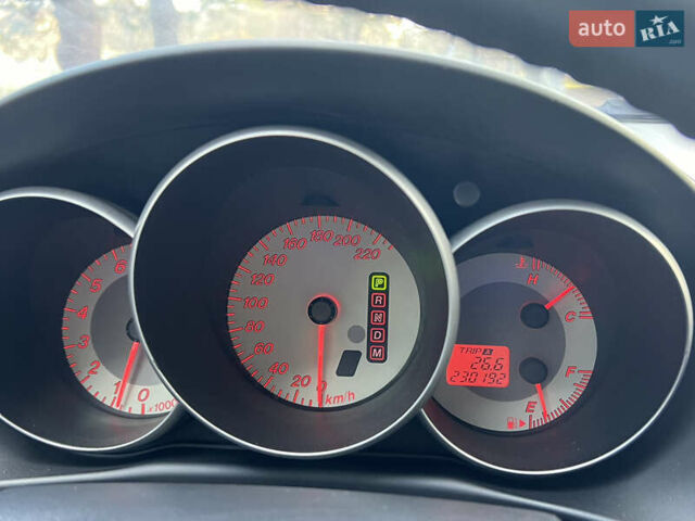 Красный Мазда 3, объемом двигателя 1.6 л и пробегом 230 тыс. км за 5500 $, фото 14 на Automoto.ua