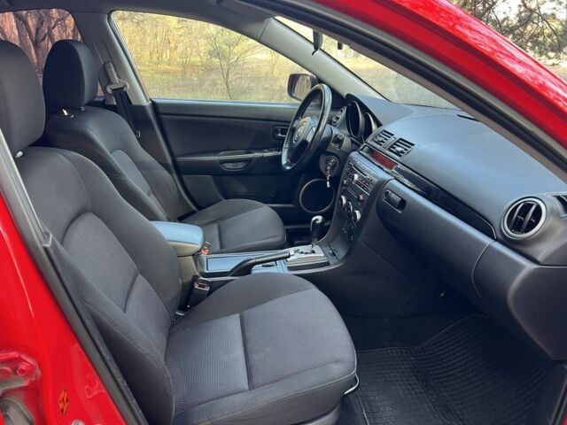 Красный Мазда 3, объемом двигателя 1.6 л и пробегом 230 тыс. км за 5500 $, фото 8 на Automoto.ua